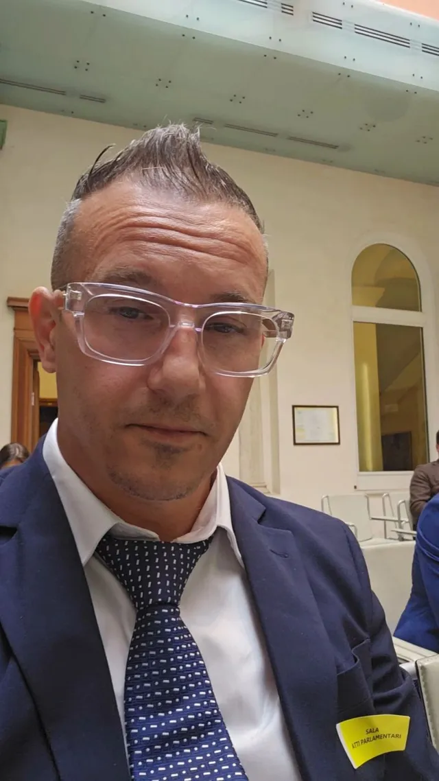 Valerio Renzetti nella Biblioteca del Senato il 6 maggio 2026
